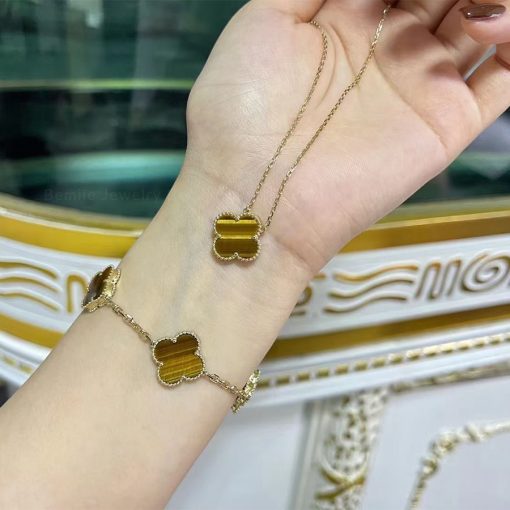 Lắc Tay Vintage Alhambra 5 Motifs 15mm 18K BBDNO002VCA