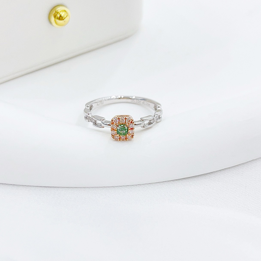 Nhẫn Cầu Hôn Kim Cương Tự Nhiên Petite Green Halo 18K ERBD006